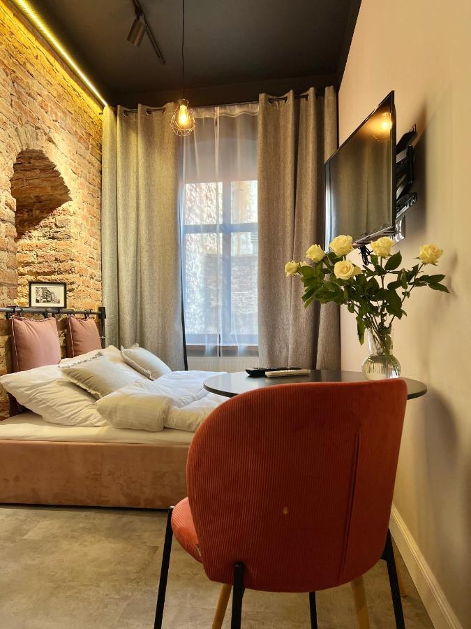 Pudrowy Apartament Old Town Design Stary Toruń Esterno foto